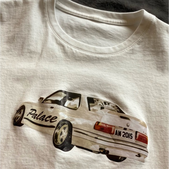 palace e30 shirt